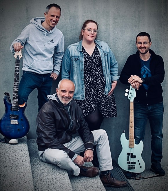 La création des Blue Dahoo avec notre chanteuse Nath'