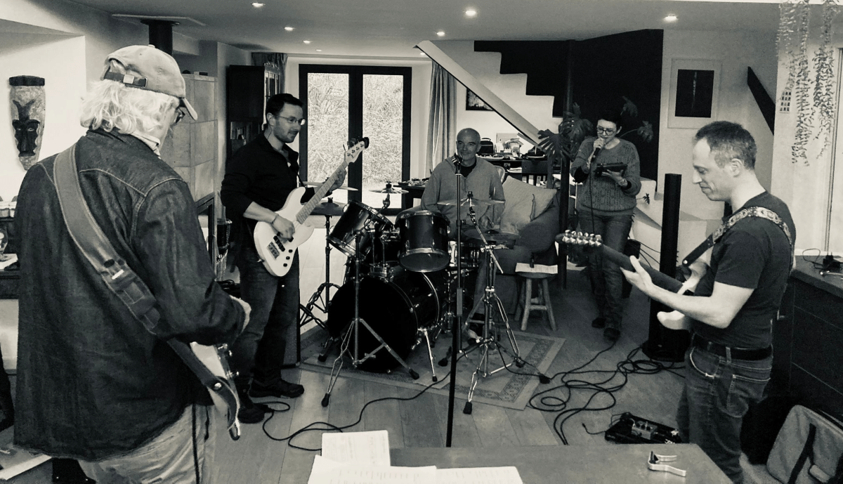 Blue Dahoo : L’Essence de la Musique entre&nbsp;Amis