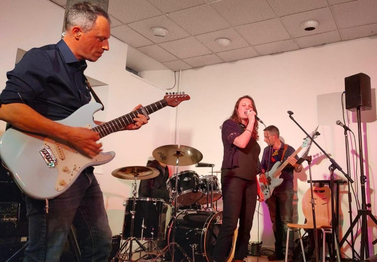 🎤 Scène Ouverte de La Roche – Une soirée pleine de promesses&nbsp;🎶